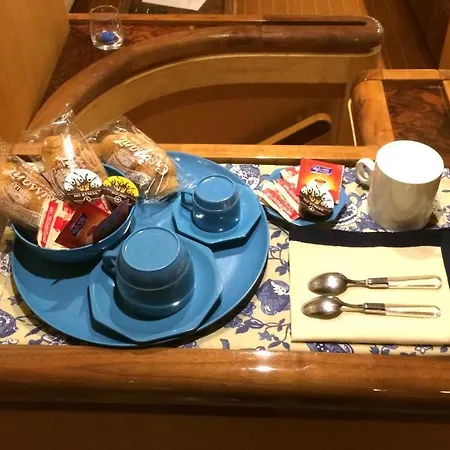 Bådhotel Motor Yacht Isa Mar Cagliari